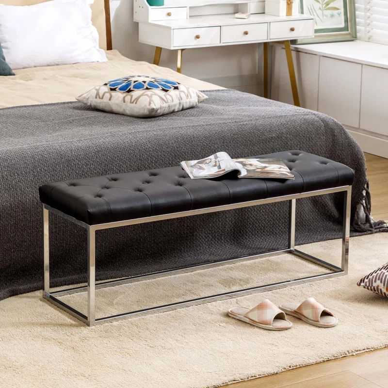 Leatherwork Bench - # Banc de travail en bois,