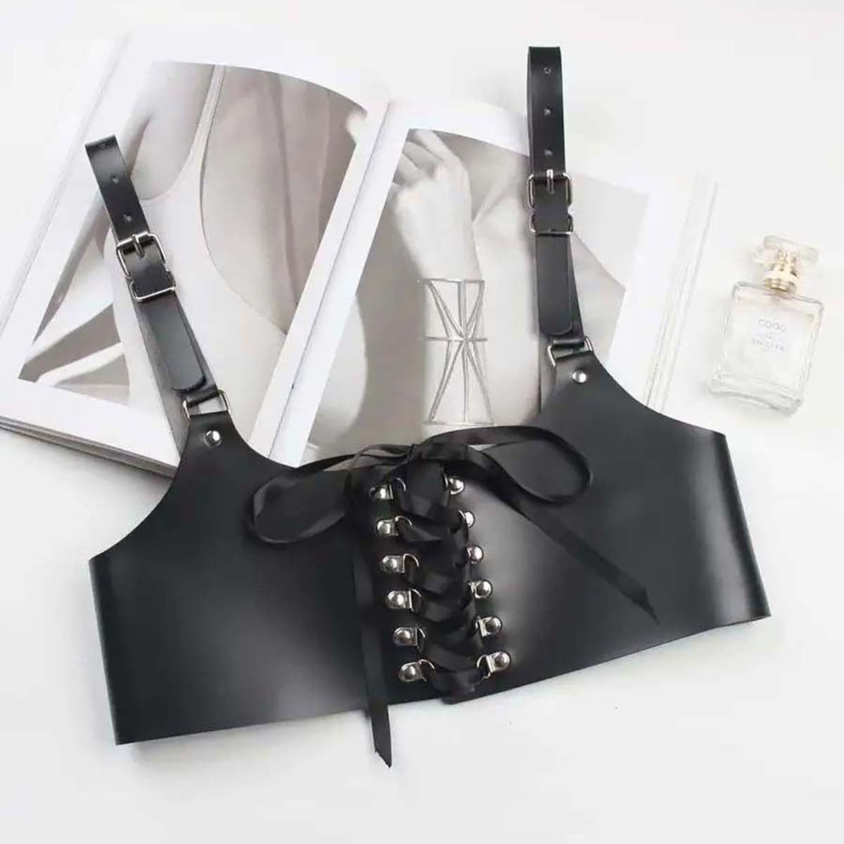 Ceinture Punk en cuir pour fem - Leather Work Harness avis et prix