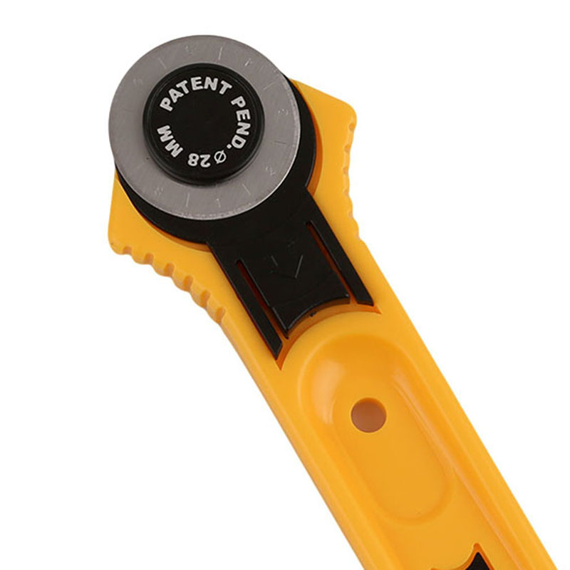 Cutter rotatif 28 mm pour patc - Round Knife Leatherwork avis et prix